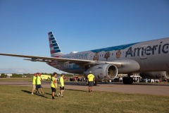 Honor flight arrives 3