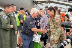 Medal-of-Honor-hand-shake-