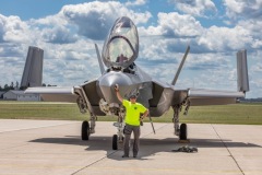 Mike-gets-the-F-35-Ready-