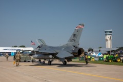 WI-F-16-arrives-6-