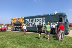 Packers-on-the-field-2-