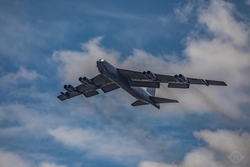 B-52-pass-1