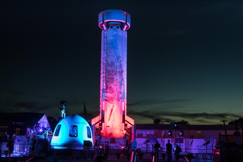 Blue-Origin-at-night