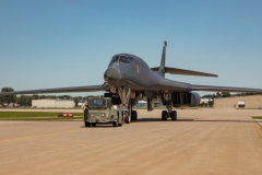 B1-B-arrives-1