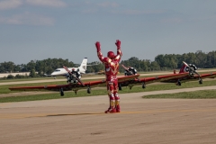 Iron-Man-Greets-the-jet