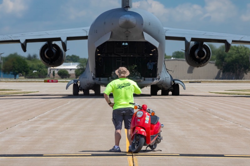 C-17-Backing-in-swallowing-Joe-