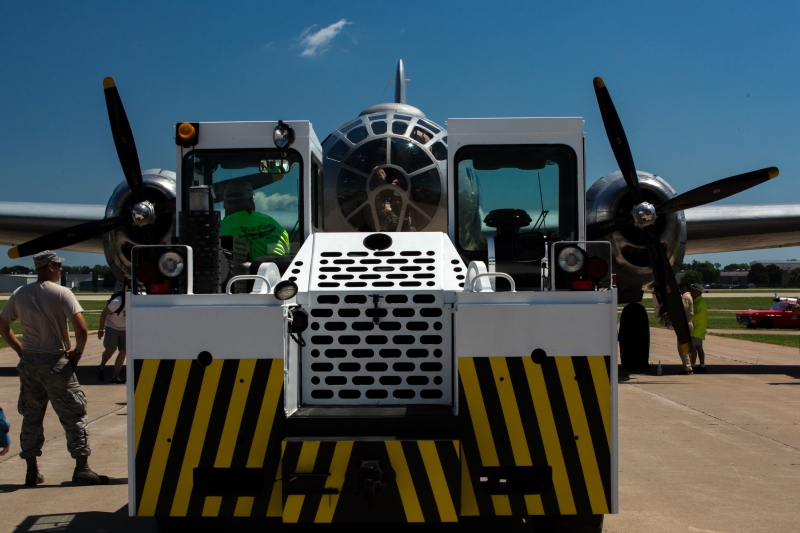 4-A-Tug-Big-enough-for-FIFI-3