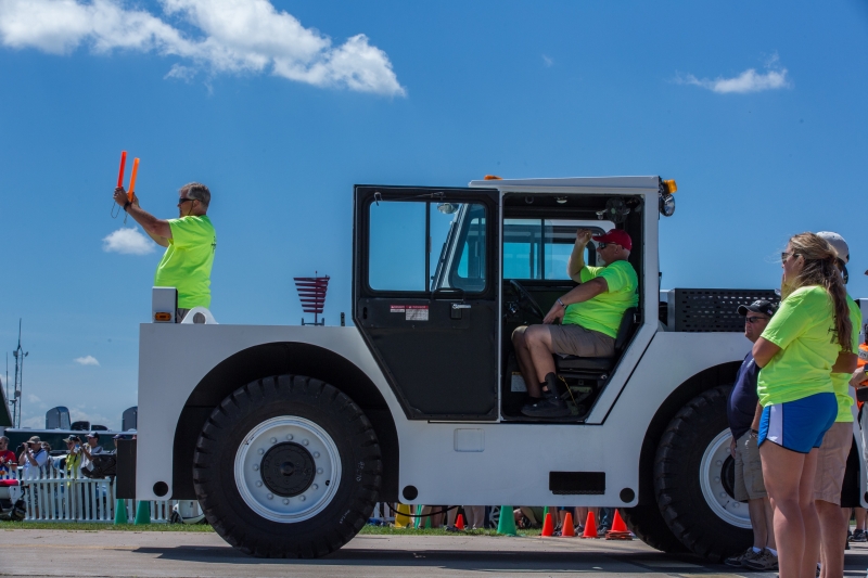 4-A-Tug-Big-enough-for-FIFI