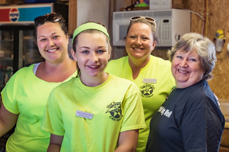 5-The-Kitchen-Ladies-