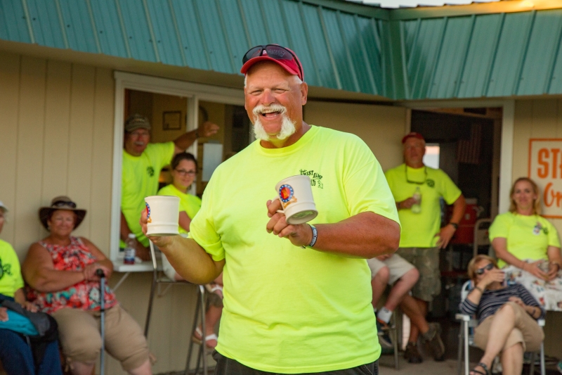 10-Auctioneer-Bob-