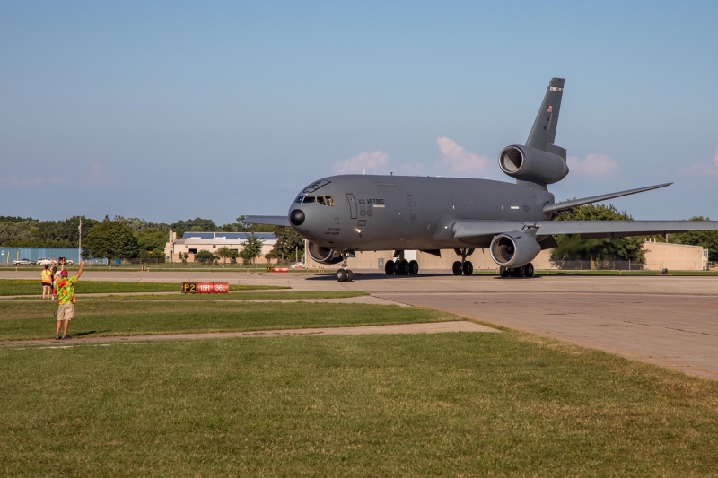 KC-10 Arrives 2