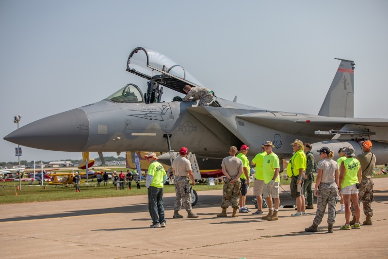 Eagle-on-the-Ramp-5
