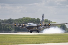 C-130-Smokey-tires-