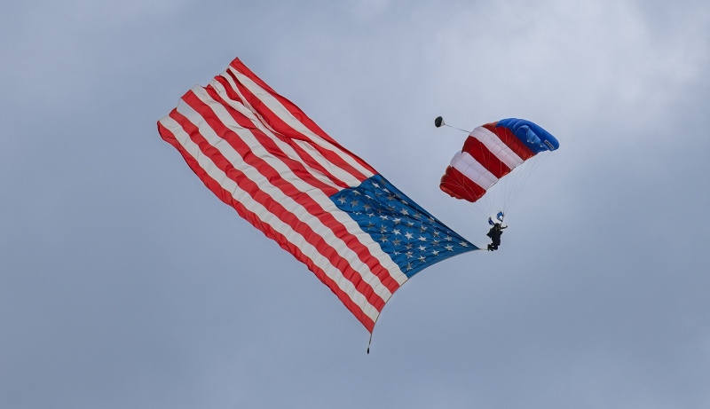 National-Anthum-Airshow-start-