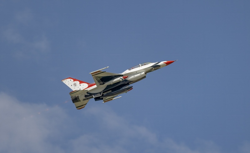 Thunderbird-Flyby