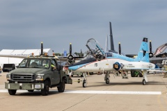 Skor grabs the T-38