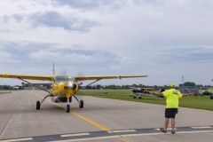 Gus-brings-in-a-Caravan_