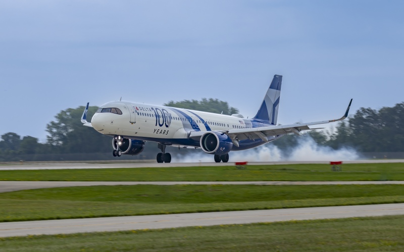 Delta-100-years-smokey-tires
