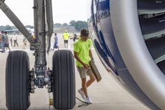 Andrew-set-the-chocks