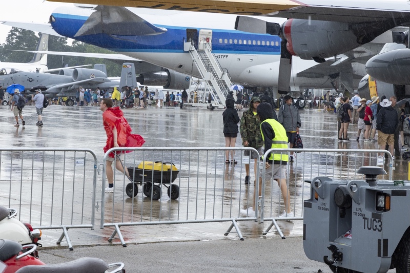 Rain-or-shine-we-move-em-all-2-
