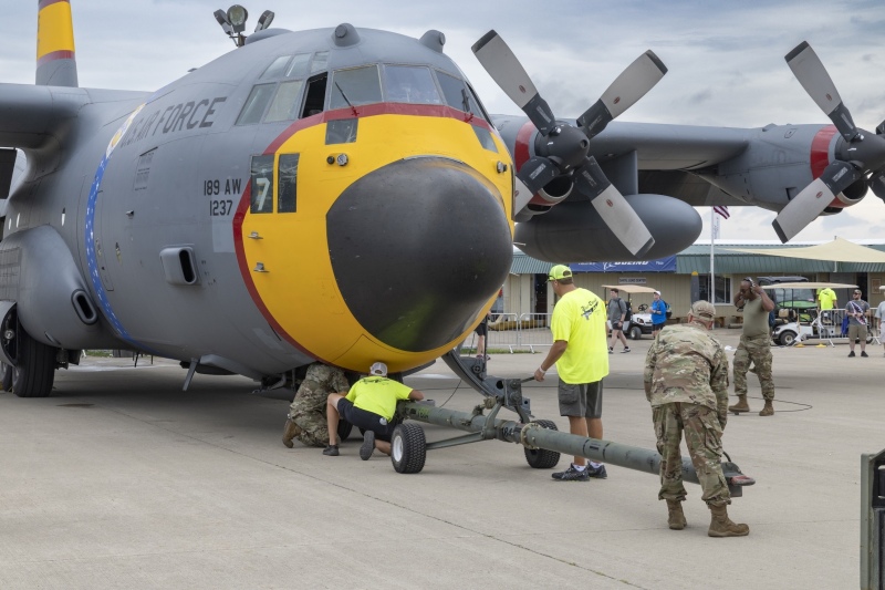 Moving-the-C-130-1