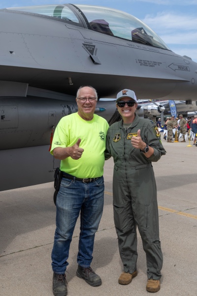 Beth-and-Tom-f-16-2