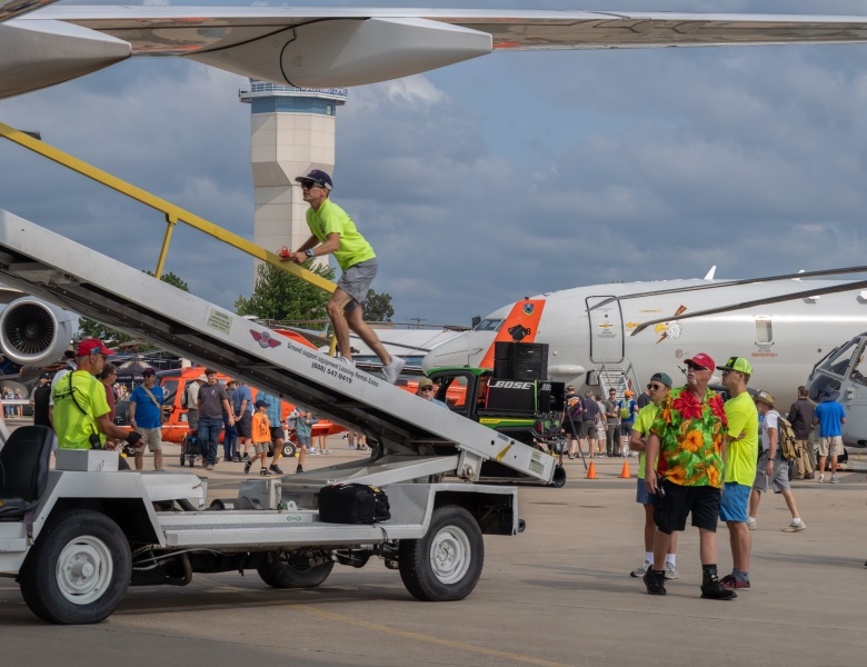 Andrew-unloads-Delta-1-