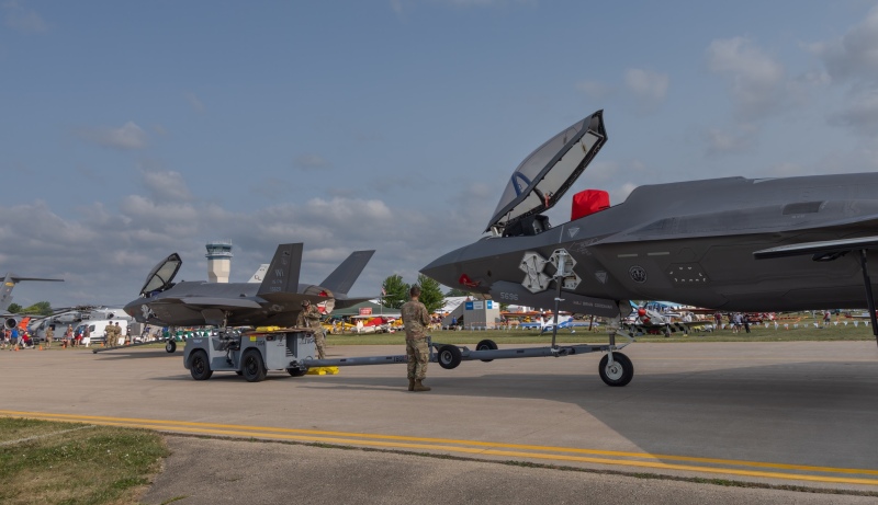 F-35-Tow-3-