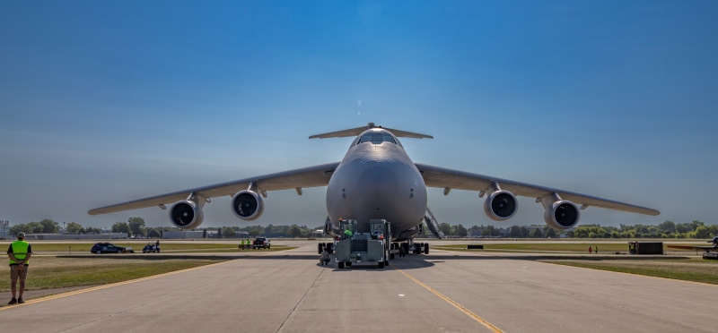 C-5-push-back-big-bird-1-