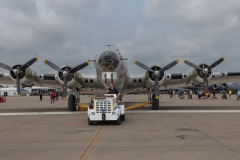Clear-the-Ramp-Beautiful-B-17-heads-out-2-